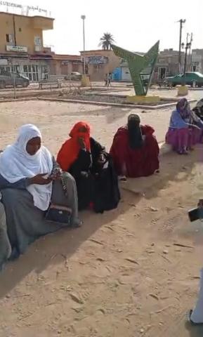 سكان المشروع 5 في ازويرات يطالبون بتسريع تسوية ملف السكن