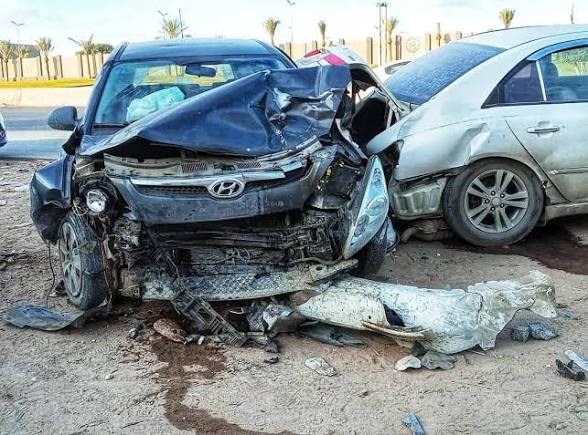 خمس وفيات وأكثر من عشرة مصابين في حوادث سير خلال أقل من 24 ساعة
