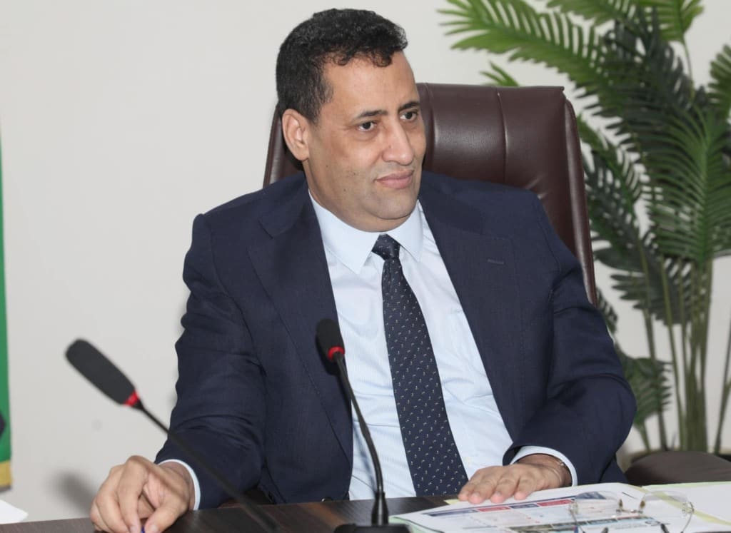 الوزير الأول الموريتاني يبدأ جولة ميدانية لتفقد المنشآت الصحية والخدمية في نواكشوط